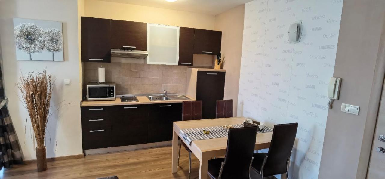 Apartments Fantazija Rovinj Luaran gambar