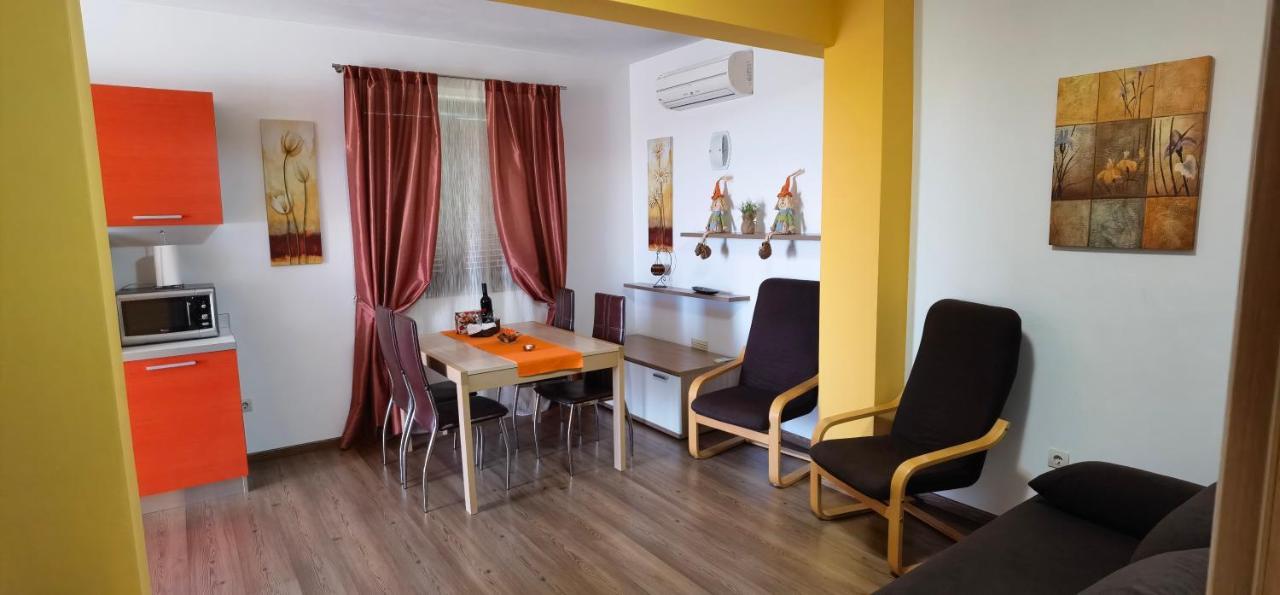Apartments Fantazija Rovinj Luaran gambar
