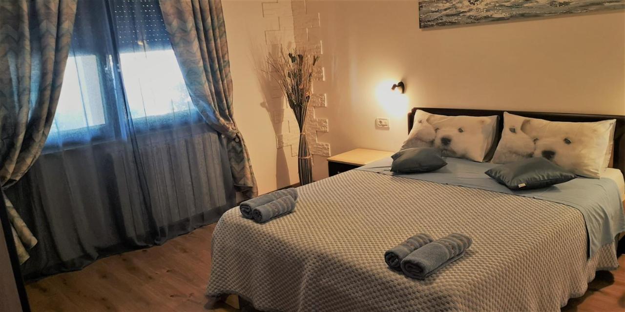 Apartments Fantazija Rovinj Luaran gambar