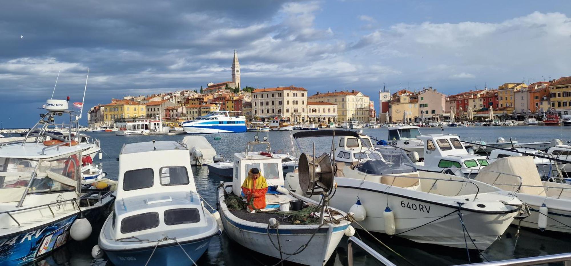 Apartments Fantazija Rovinj Luaran gambar