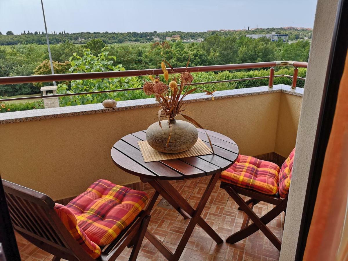 Apartments Fantazija Rovinj Luaran gambar